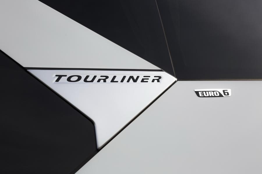 Логотип Neoplan Tourliner 2016 года  (фото 5 из 19)